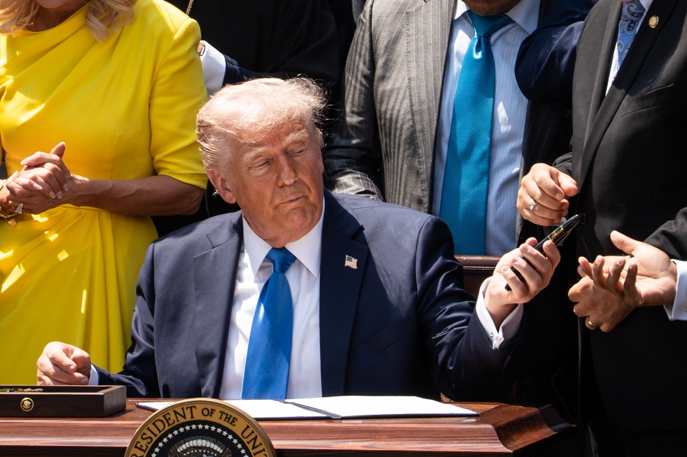 Donald Trump avslöjar vår tendens att fälla snabba omdömen hellre än att leva med en viss osäkerhet. Foto: Madalina Vasiliu