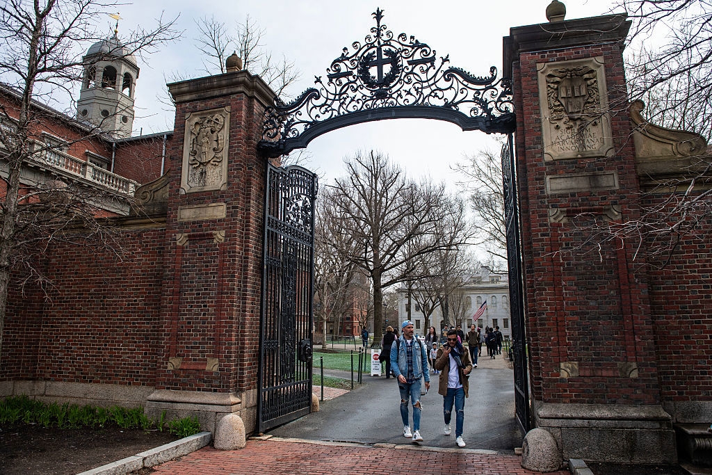 Det amerikanska Harvarduniversitetet drabbades av en frysning av federal finansieringen efter att ha avvisat krav som Vita huset sade var avsedda att slå ner på antisemitism på campus. Foto: Joseph Prezioso/AFP via Getty Images