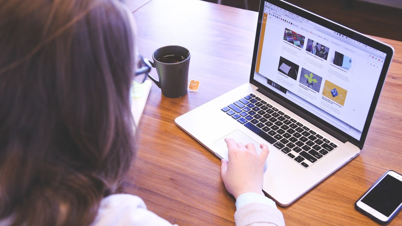 Många svenskar blir övervakade på internet utan att ens veta om det. Foto: Pixabay