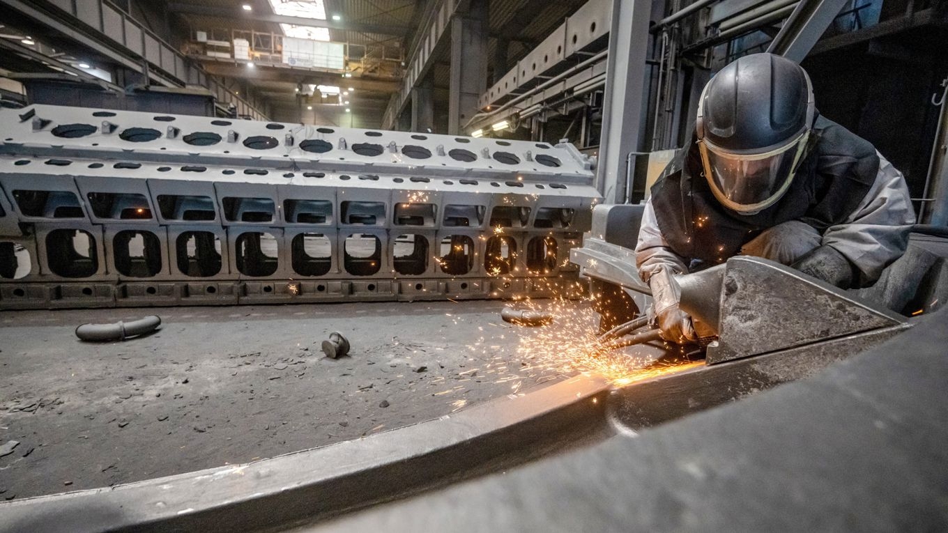 Ett gjuteri i tyska Krefeld. Företag med upp till 750 anställda och en omsättning på högst 150 miljoner euro föreslås klassas som ”små medelstora”. Foto: Sascha Schuermann/Getty Images