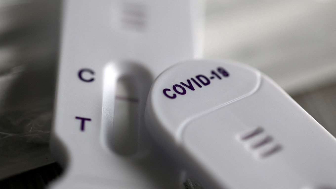 Magnasense, som sålde covid-19-tester under pandemin, har fått en kraftig sanktionsavgift. Foto: Damien Meyer/AFP via Getty Images