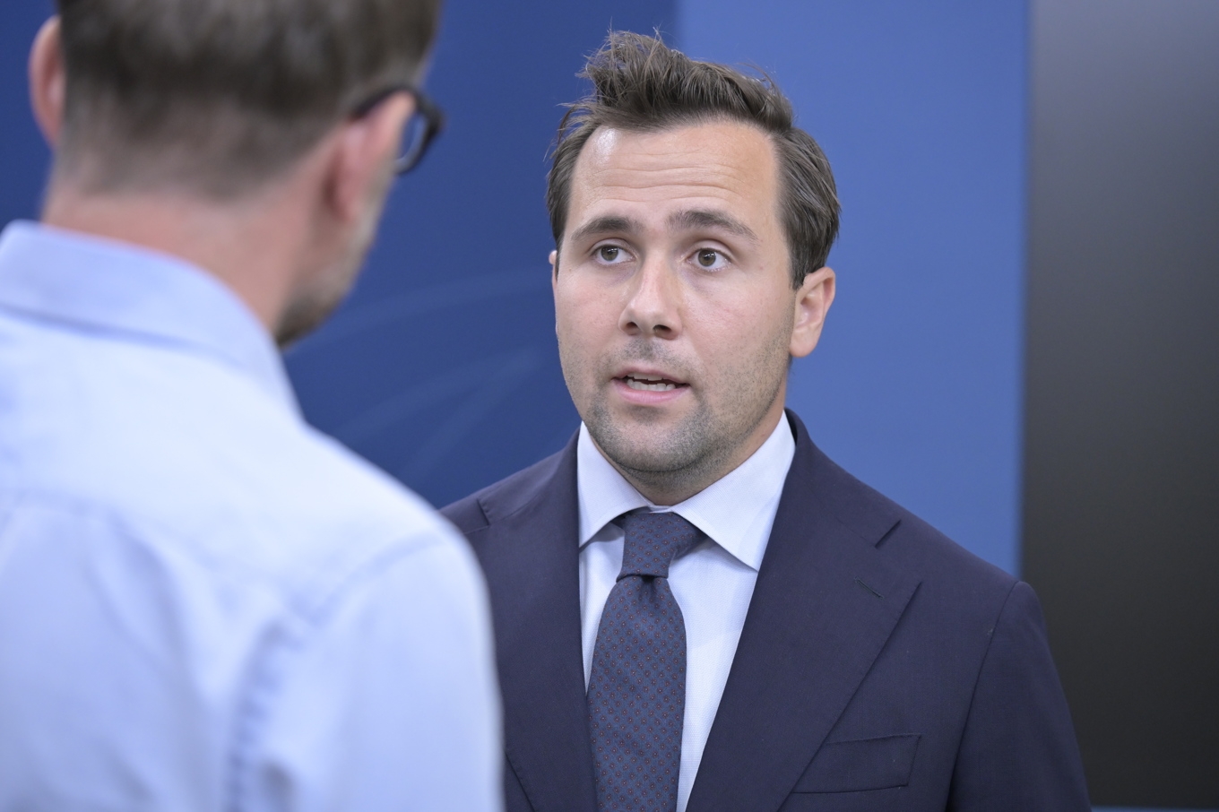 Bistånds- och utrikeshandelsminister Benjamin Dousa (M).  Foto: Roger Sahlström