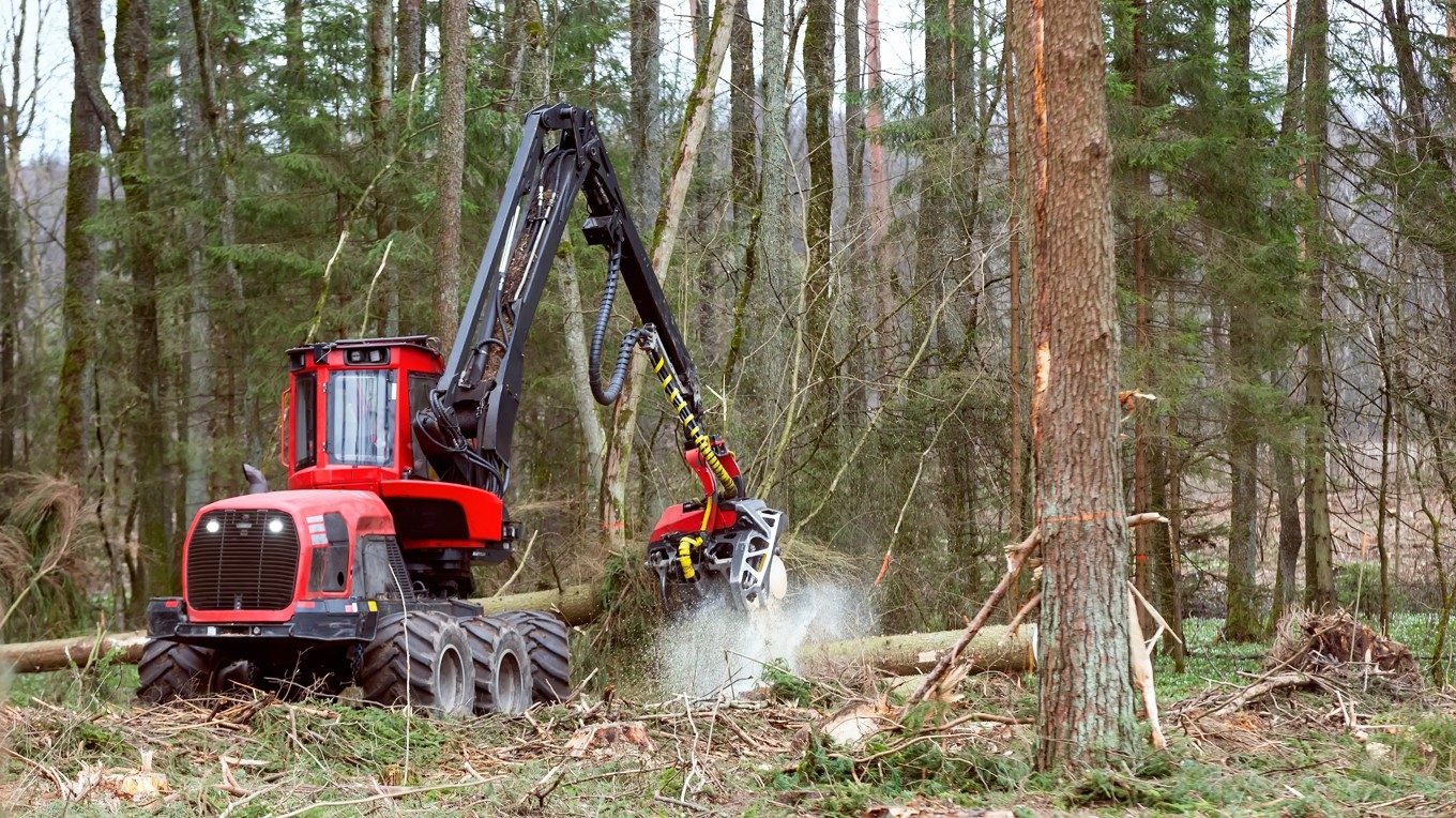 Den senaste tiden har det skett flera stölder av gps- och datorutrustning från skogsmaskiner runt om i landet. Foto: Zhanna Kavaliova/Shutterstock