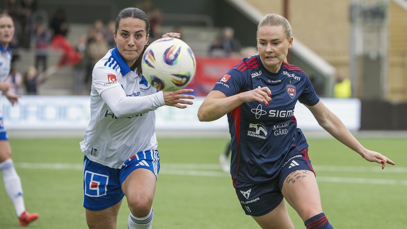 IFK Norrköping och FC Rosengård i damallsvenskan som blir alltmer kommersiell, något som välkomnas av supportrarna. Foto: Johan Nilsson/TT