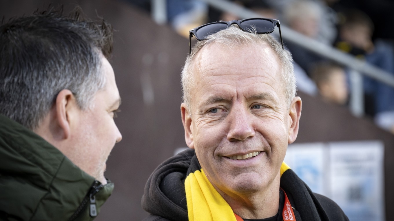 Mjällbys öde vilar sedan tio år i sportchefen Hans Larssons trygga händer. Han kom till klubben 1979, som tonåring. Foto: Johan Nilsson/TT