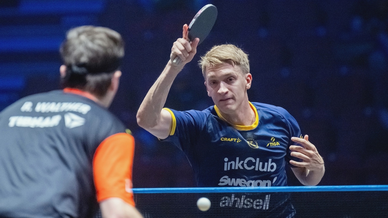 Anton Källberg har visat att han i sina bästa stunder kan slå vem som helst. Nu är det dags att göra det i China Smash. Foto: Johan Nilsson/TT