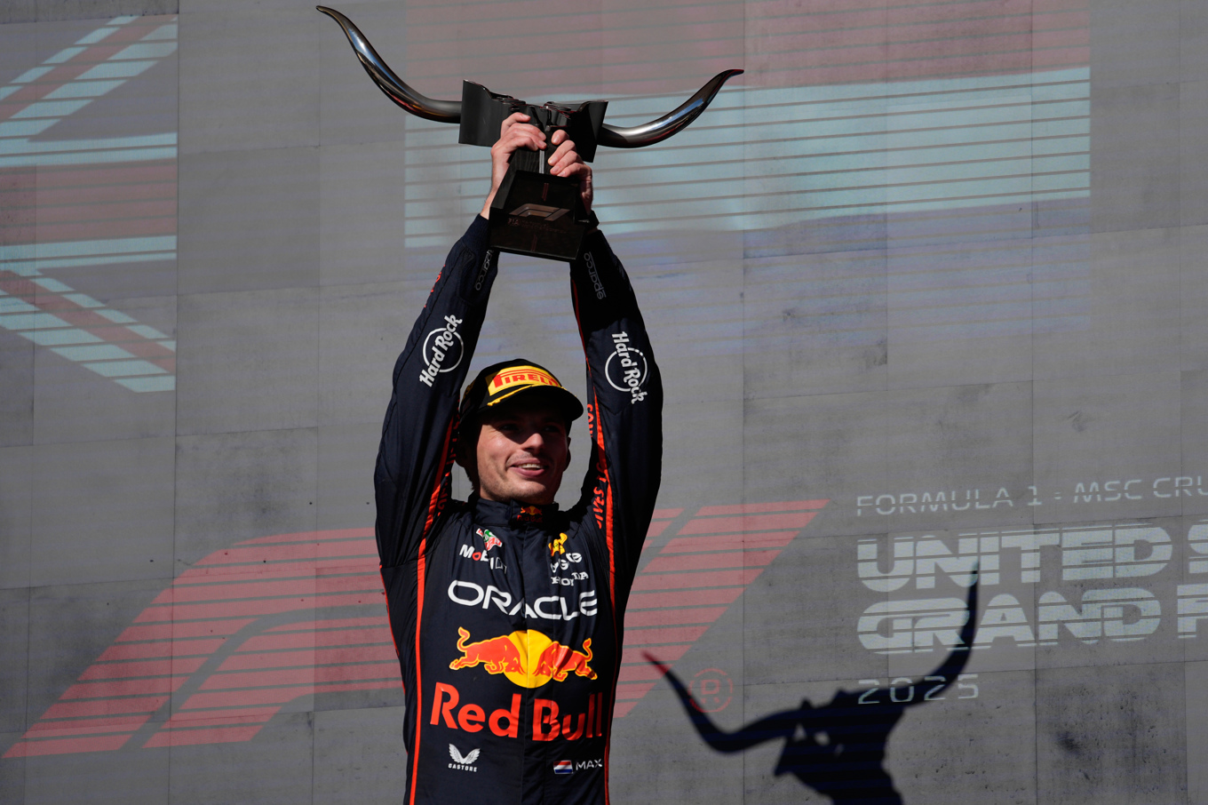 Max Verstappen efter vinsten i USA. Foto: John Locher/AP/TT