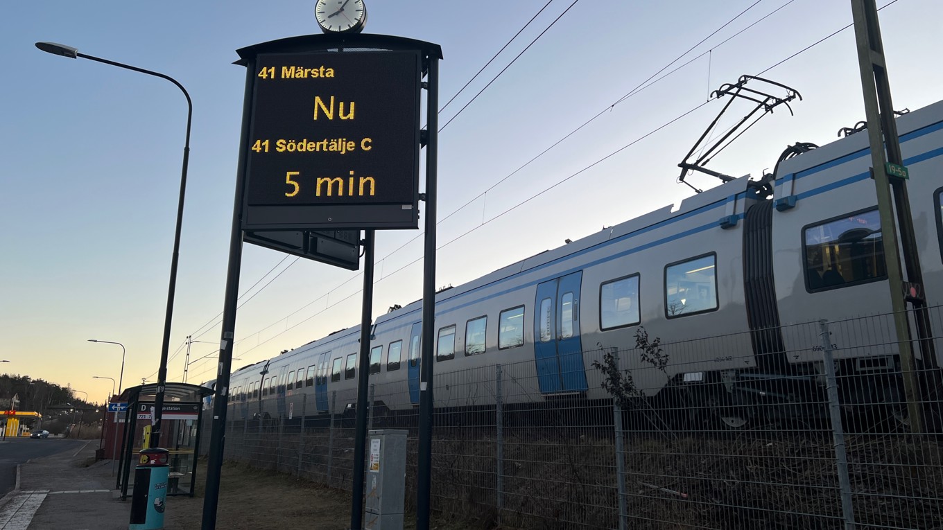 I oktober var 87 procent av persontågen punktliga. Foto: Sofia Drevemo