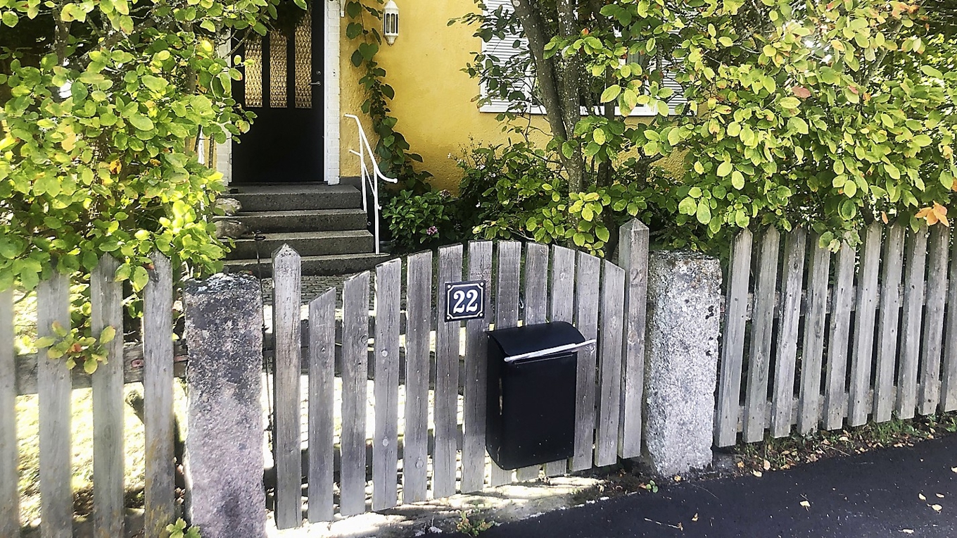 Brevlådedag! ”Brevpost!” utropar jag glatt till min fru. Foto: Arne Nilsson