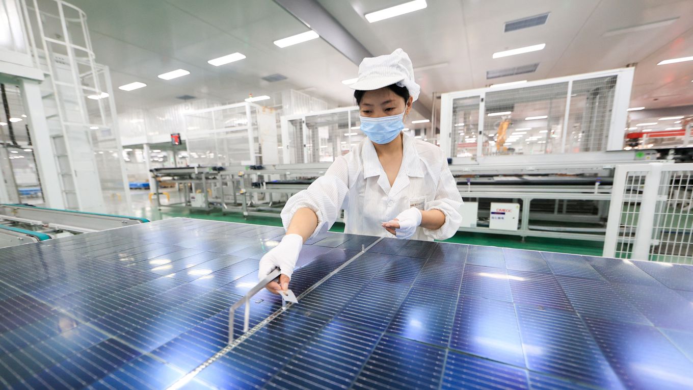 Med hjälp av befintlig energiteknik har Kina blivit världsledande på grön teknik. Foto: AFP/Getty Images