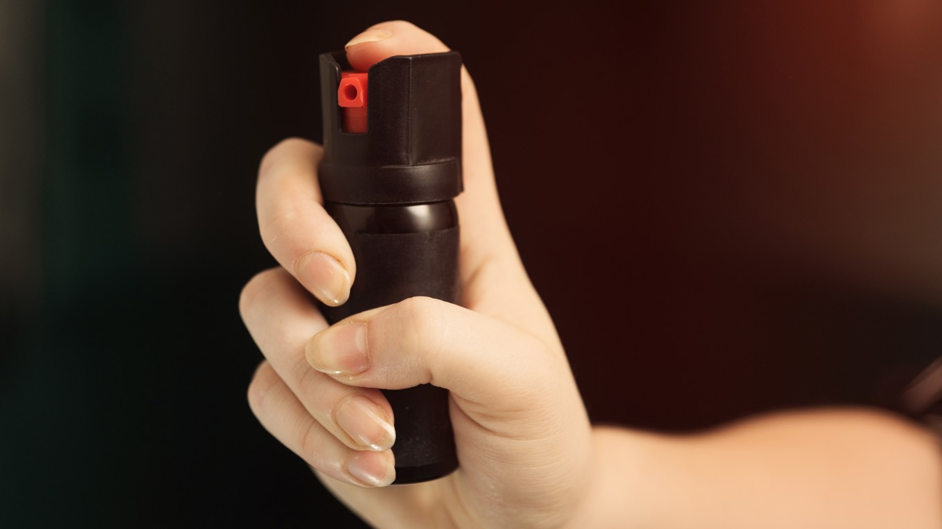 Försvarsspray trendar på sociala medier. Foto: Shutterstock