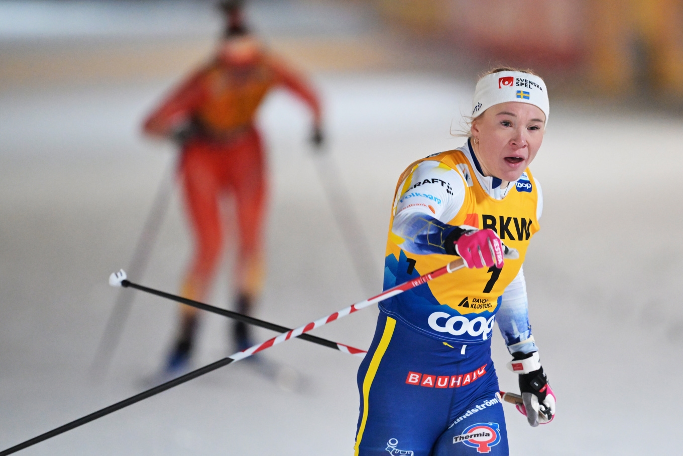 Jonna Sundling visar fin form. Arkivbild. Foto: GIAN EHRENZELLER/AP/TT
