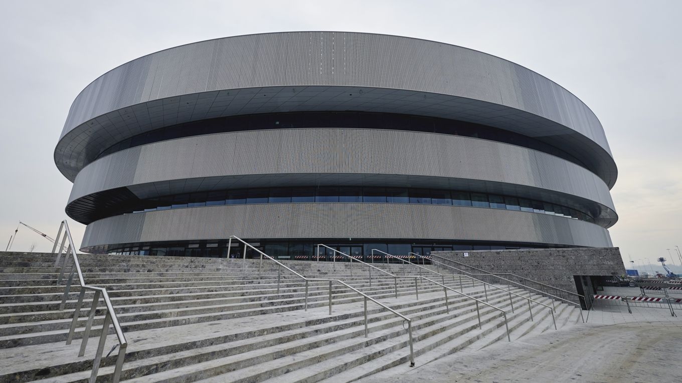 PalaItalia Santa Giulia – här avgörs den olympiska hockeyturneringen.   Foto: Mattia Ozbot/Getty Images