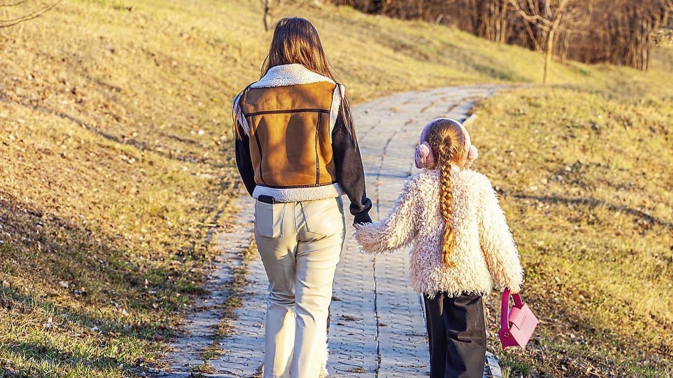 Har inte alla barn och tonåringar rätt att i perioder känna sig ledsna, oroliga, arga eller håglösa, skriver Unni Drougge. Foto: Bucsa Nicolae/Shutterstock