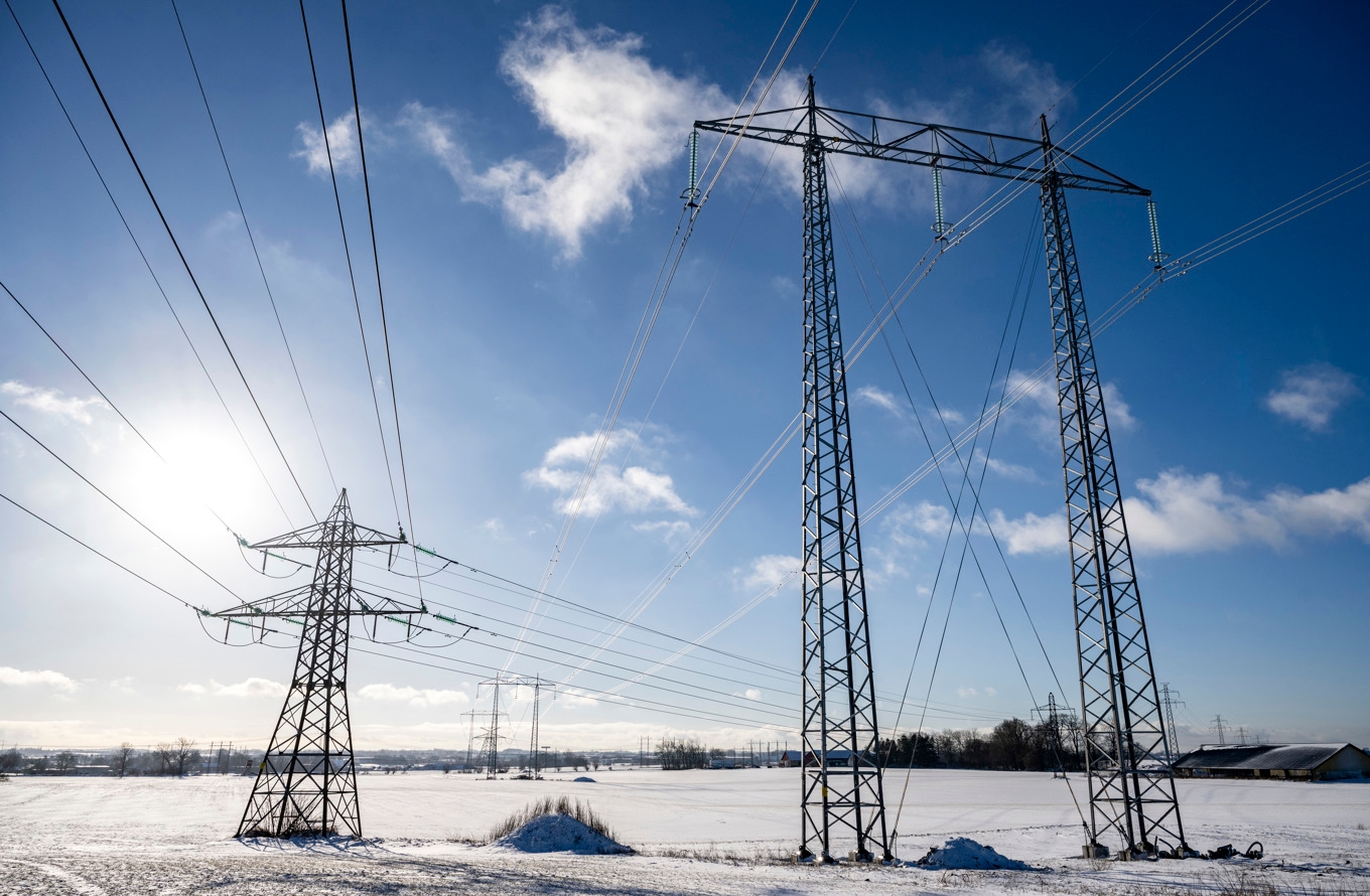 Kallt väder och lite vind driver upp elpriset. Arkivbild. Foto: Johan Nilsson/TT