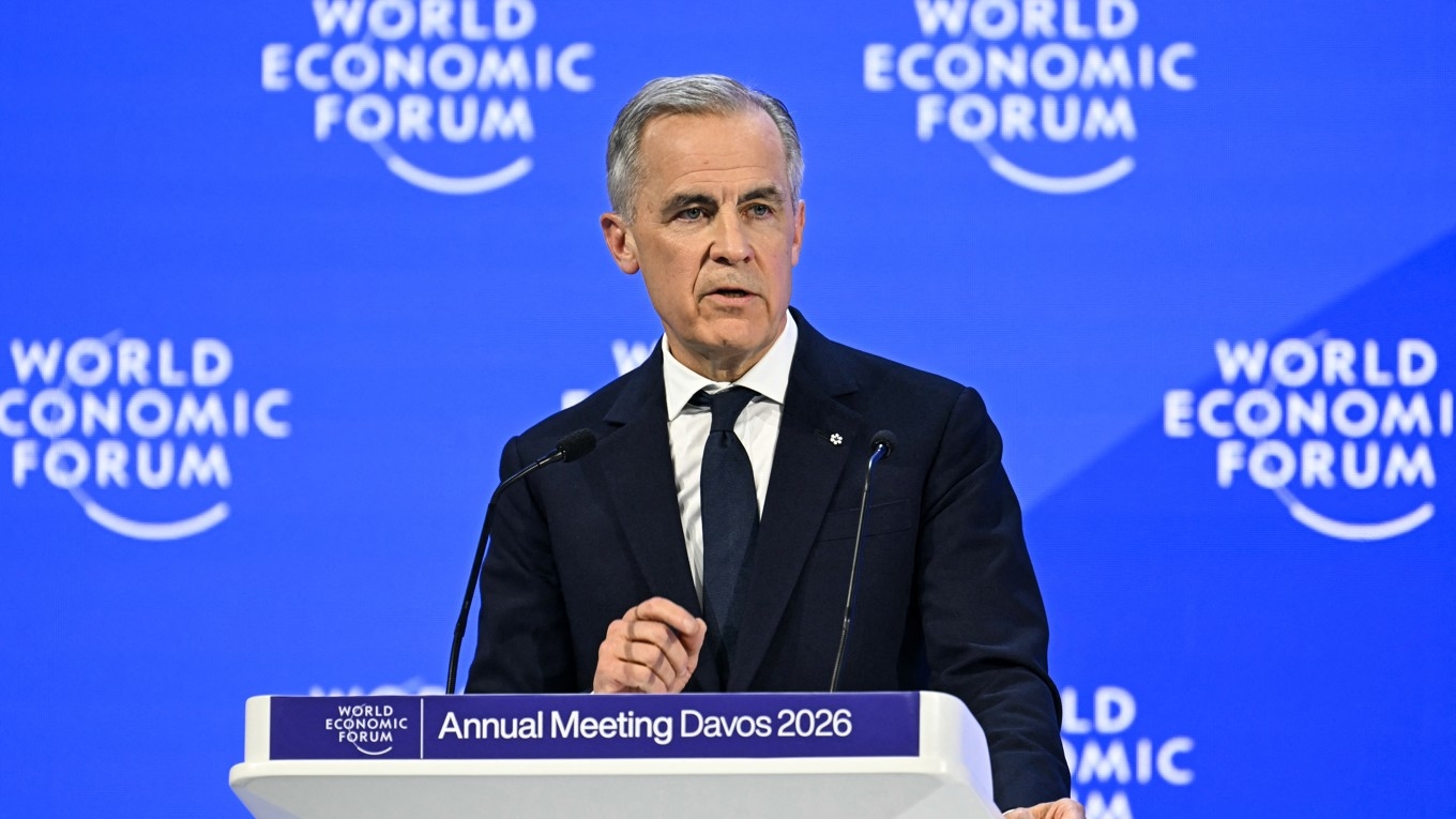 Den kanadensiske premiärministern Mark Carney talar i schweiziska Davos den 20 januari. Foto: Fabrice Coffrini/AFP via Getty Images