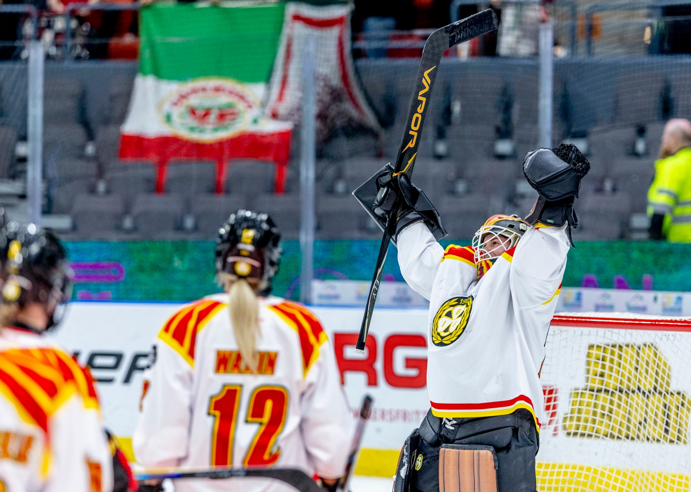Brynäs målvakt Klara Peslarova har skäl att jubla. Arkivbild. Foto: Adam Ihse/TT