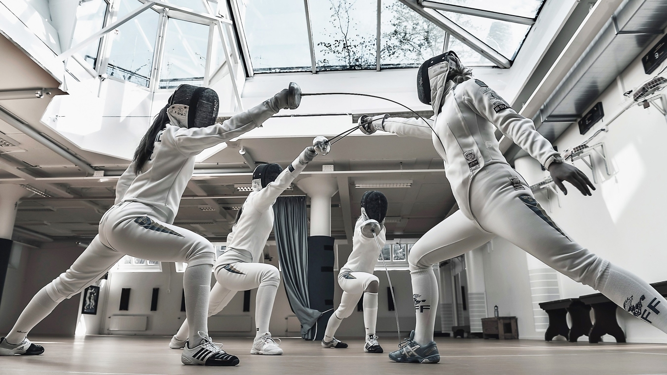 Sverige riskerar att falla tillbaka och inte nå elitnivå i smalare OS‑idrotter som fäktning och kanot. Tidigare SOK‑pampen Per Palmström är kritisk till det bristande stödet för dem som tävlar på elitnivå i mindre sporter. Foto: Anders Wiklund/TT