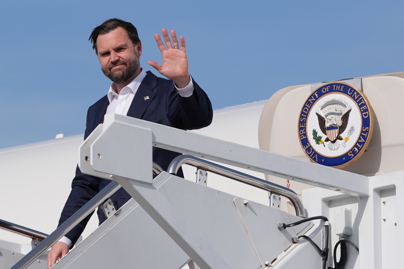 USA:s vicepresident JD Vance efter hemkomst till USA efter den senaste samtalsrundan i Pakistan. Bild från den 12 april. Foto: Jacquelyn Martin/AP/TT