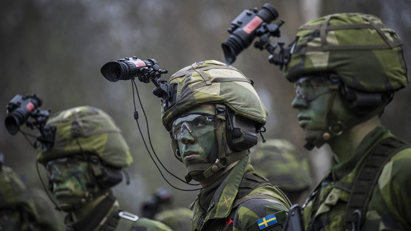 De kommande veckorna kommer det att pågå militärövningar runt om i Sverige. Totalt 13 länder deltar i årets Aurora 26. Foto: Jonathan Näckstrand/AFP via Getty Images