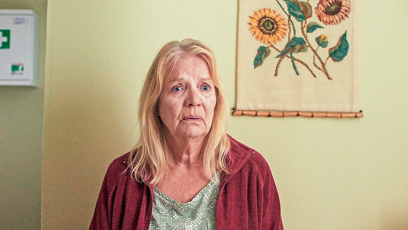Anki Lidén fick årets Guldbagge för bästa kvinnliga biroll för sin tolkning av en åldring på ”Hemmet”. Foto: Sic Film AB