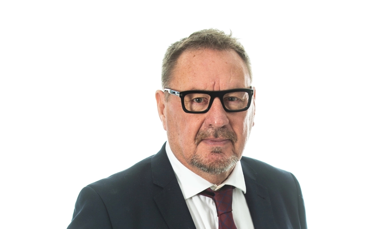 Epoch Times sportchef Jonas Arnesen satte i gång processen med sin ledare. Foto: Epoch Times