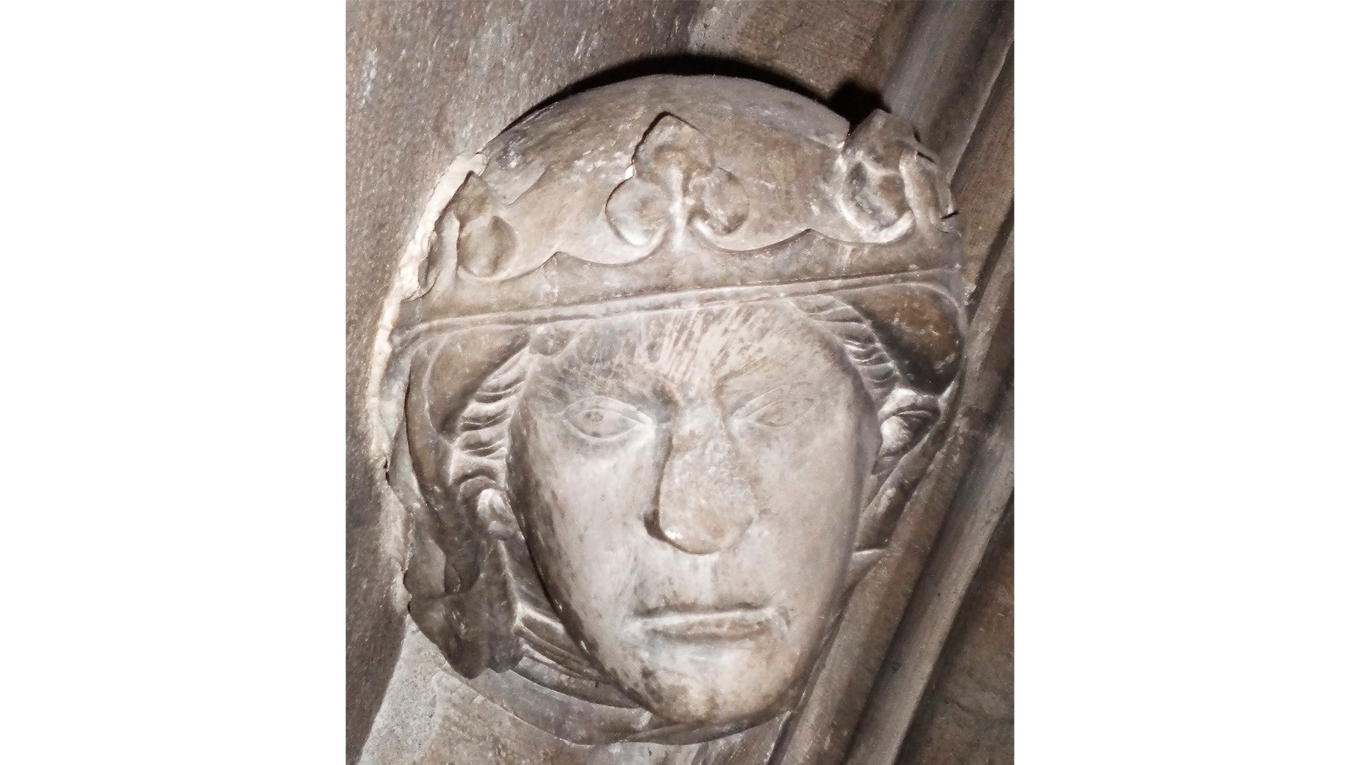 I Linköpings domkyrka finns en i dag skadad byst som av professor Jan Svanberg har identifierats som föreställande Ingeborg Håkansdotter. Foto: Jacob Truedson Demitz/Wikimedia Commons
