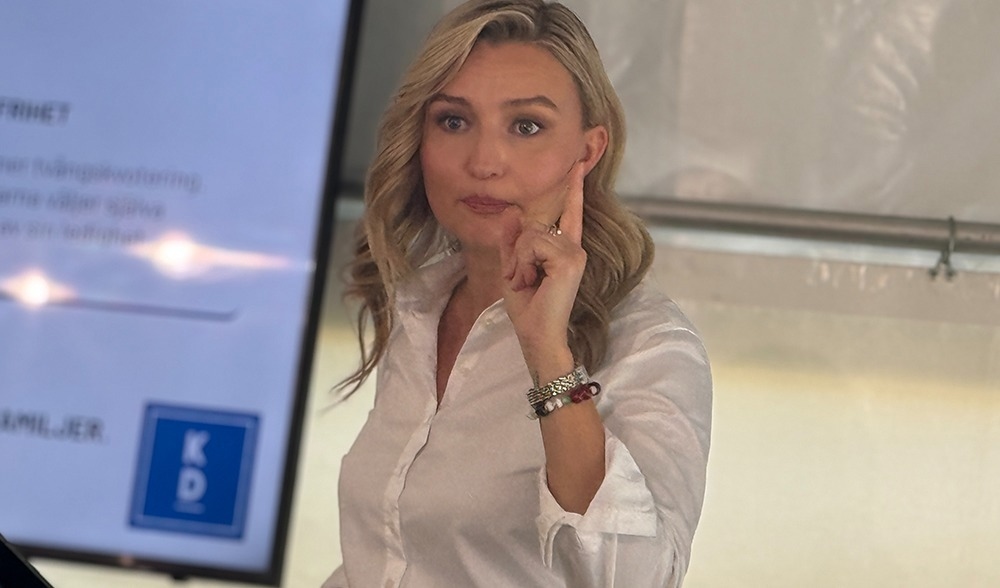 Ebba Busch (KD) anser att Tidöregeringen måste satsa på mjukare frågor för att vinna valet. Foto: Staffan Erfors