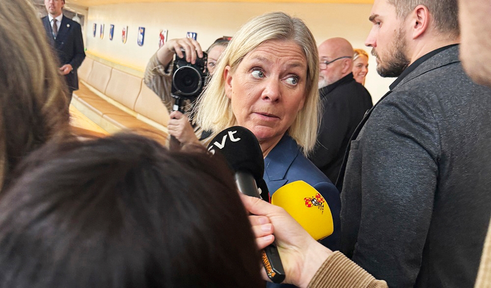 Nu gäller det för Magdalena Andersson att se framåt; hon har fått tillbaka sonderingsuppdraget att bilda en ny regering. Foto: Staffan Erfors