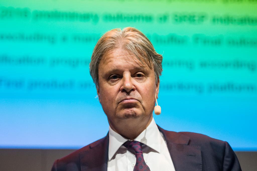 Nordeas vd Casper von Koskull balanserar på gränsen. (Foto: Vilhelm Stokstad/TT-arkivbild)