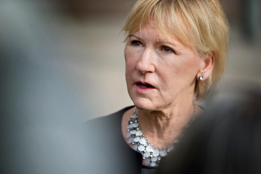 Utrikesminister Margot Wallström vill informera den politiska ledningen på Gotland om "säkerhetspolitiska frågor" innan beslutet om att hyra ut Slite hamn till Nord Stream fattas. (Foto: Jessica Gow/TT-arkivbild)