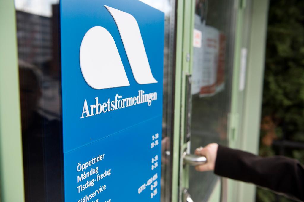 Färre arbetslösa i november. (Foto: Jessica Gow/TT-arkivbild)