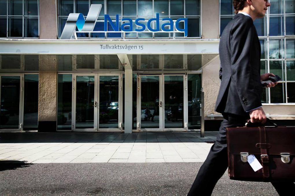 
Mest nedåt i Stockholm drar klädkedjan Hennes & Mauritz och automationskoncernen ABB.  Foto: Linus Sundahl-Djerf/SvD/TT                                            