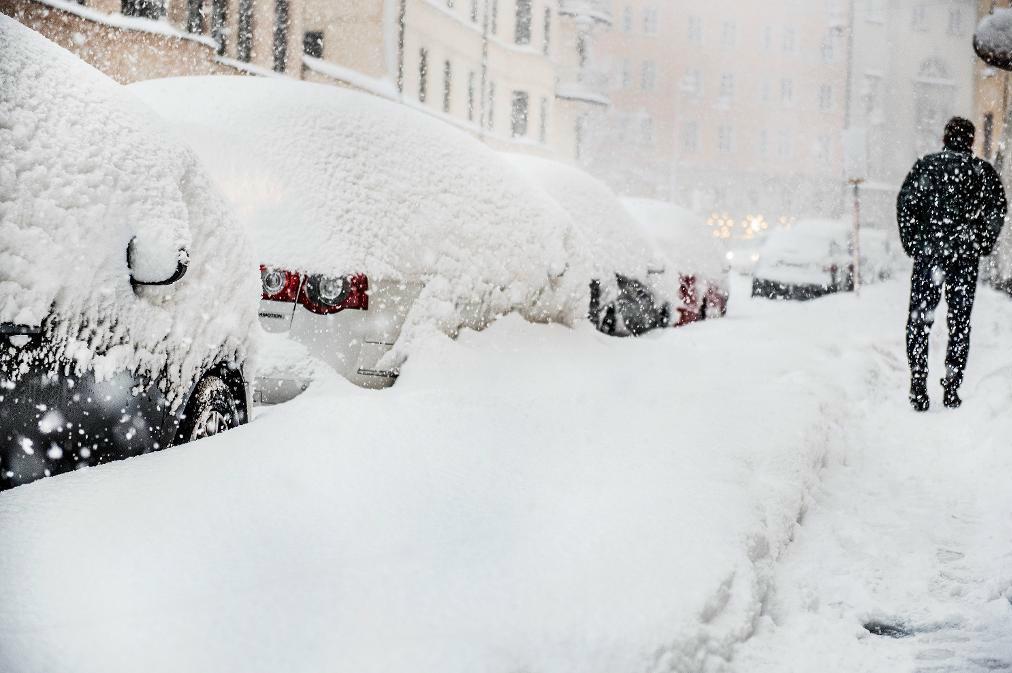 


Ordentligt med snö väntas i Götaland. Foto:
Tomas Oneborg/SvD/TT. Arkivbild
                                                                                                                                    