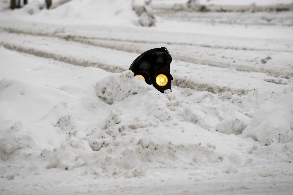 
Ett tåg körde fast i snön utanför Kiruna och fick evakueras. Foto: Henrik Montgomery /TT-arkivbild                                            