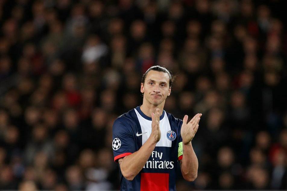 
Zlatan Ibrahimovic inte bara fick utan gav också applåder i matchen mot Anderlecht 2013 då han gjorde fyra må. Foto: Christophe Ena-arkivbild                                            