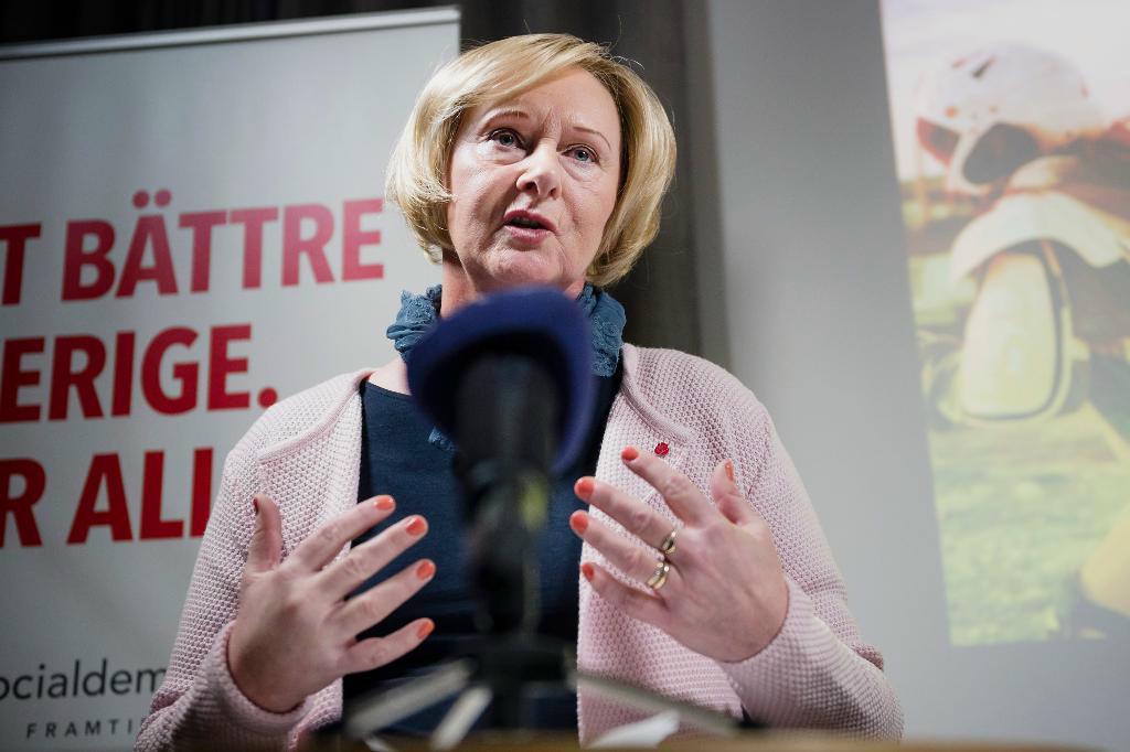 Lena Micko i partiledningen säger att Socialdemokraterna skärper tonen om att lagen om eget boende för asylsökande ska bort. Arkivbild. Foto: Vilhelm Stokstad / TT