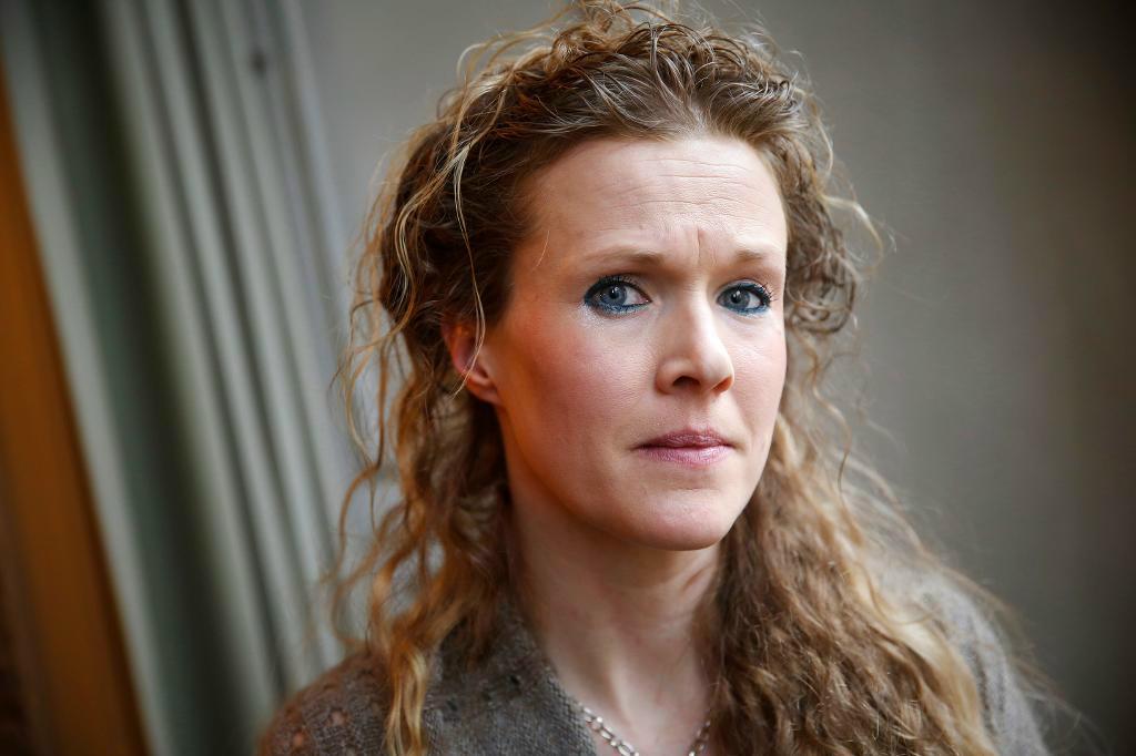 


Barnmorskan Ellinor Grimmark anser att hon diskriminerats när hon nekats jobb då hon av religiösa skäl vägrar medverka vid aborter. Foto: Fredrik Persson /TT                                                                                                                                    