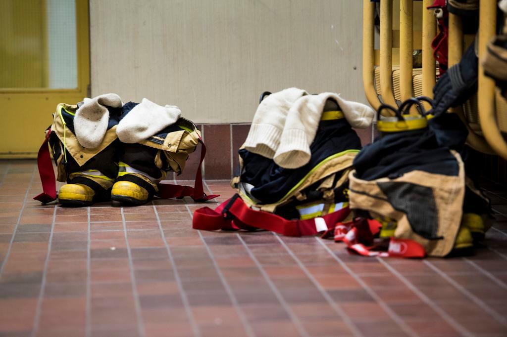 


Ungefär hälften av de deltidsbrandmän som har sagt upp sig i protest mot det nya kollektivavtalet, har valt att ta tillbaka sina uppsägningar. Arkivbild. Foto:
Pontus Lundahl/TT                                                                                                                                    