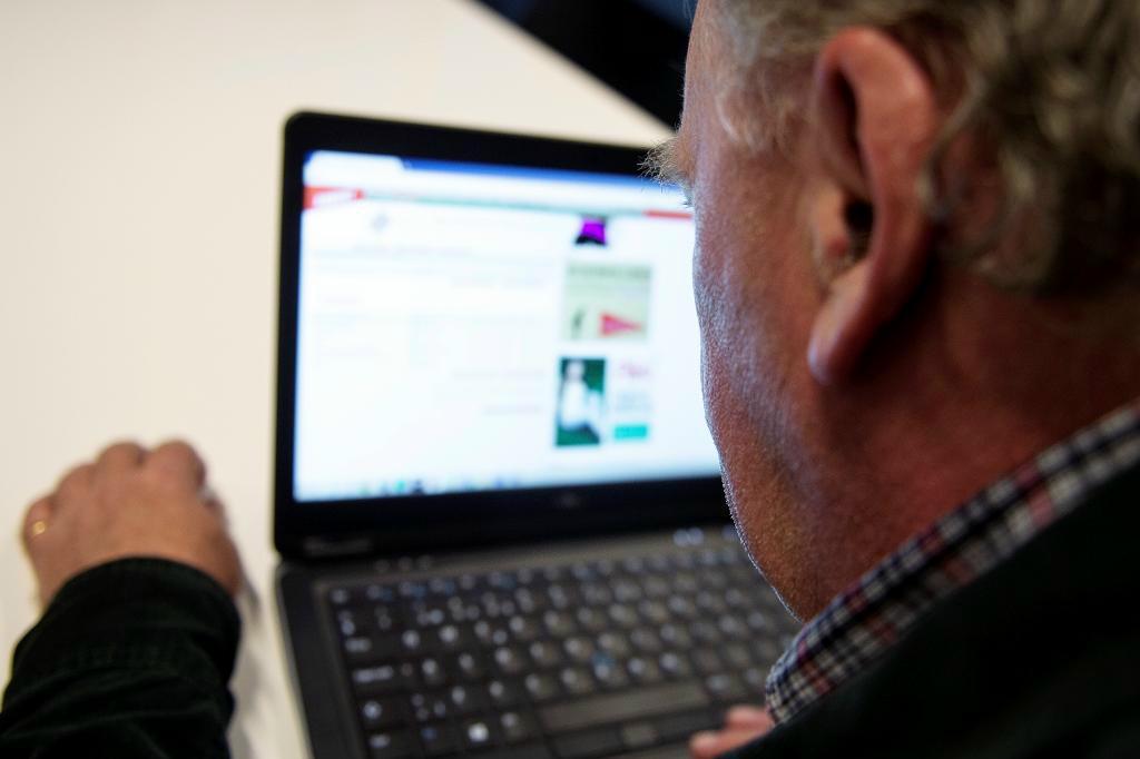 

Polisen slog till mot misstänkta nätpedofiler. Foto: Bertil Ericson/TT-arkivbild                                                                                        