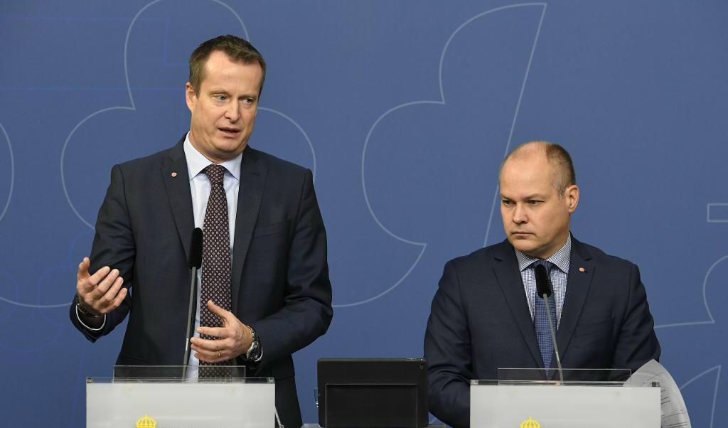 Inrikesminister Anders Ygeman (S) och justitie- och migrationsminister Morgan Johansson (S) håller i dag ännu en pressträff om att få fart på återvändandet. Foto: TT-arkivbild.