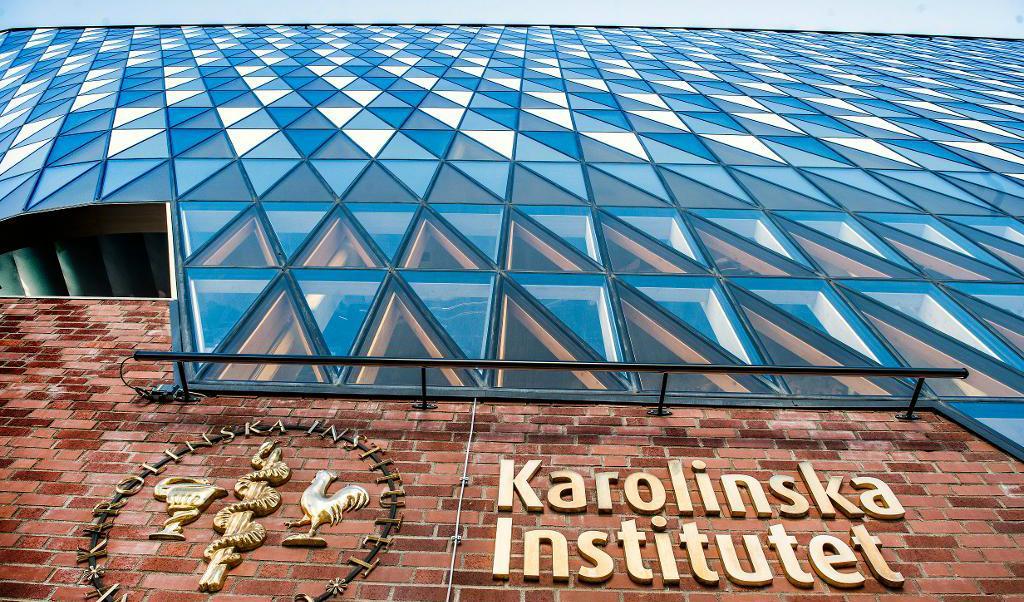 
Stockholms läns landsting polisanmäler en av personerna som misstänks för en jävshärva i miljonklassen. De utreds sedan tidigare efter en anmälan från Karolinska Institutet. Foto: Tomas Oneborg/SvD/TT-arkivbild                                            