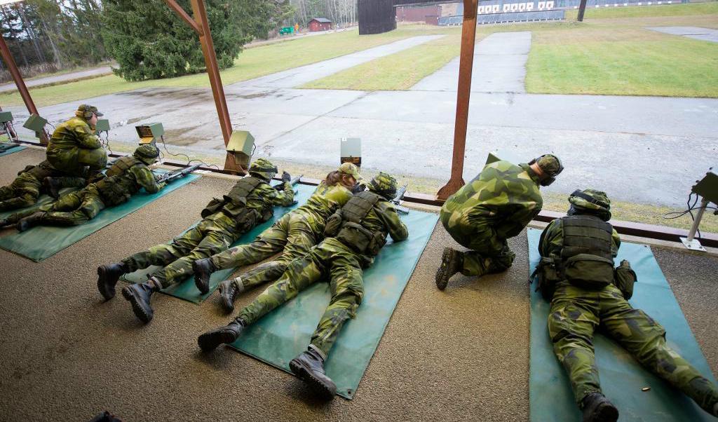 
Försvarsminister Peter Hultqvist (S) meddelade i mars att Sverige återinför allmän värnplikt. Foto: Fredrik Sandberg/TT-arkivbild                                            