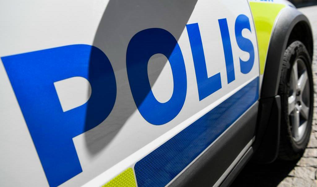 
En polis och tre misstänkta rånare har skadats efter ett rån mot ett växlingskontor i Stockholm. Foto: Johan Nilsson/TT-arkivbild                                            