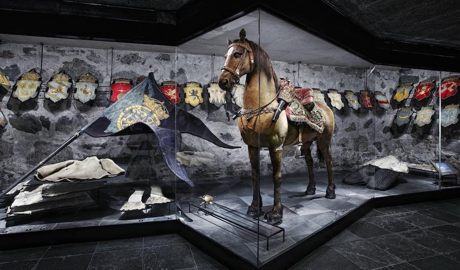 






Under 2018 bygger Livrustkammaren en ny basutställning som beräknas öppna i början av 2019. Även i fortsättningen finns det möjlighet att se museets "highlights" som t.ex Streiff - hästen som Gustav II Adolf red i slaget vid Lützen 1632. Foto: Erik Lernestål                                                                                                                                                                                                                                                                                                                    