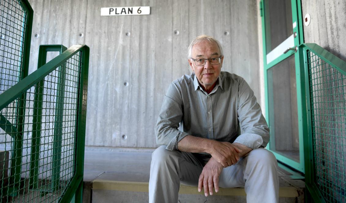 

Journalisten och yttrandefrihetsexperten Nils Funcke menar att det finns en risk med att tillsätta en lag mot rasistiska organisationer. Foto: Janerik Henriksson/TT/Arkivbild                                                                                        