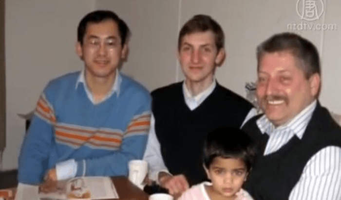 




















Skärmdump från China Forbidden News                                                                                                                                                                                                                                                                                                                                                                                                                                                                                                                                                                                                                                                                                                                                                                                                                                                                                                                                                            