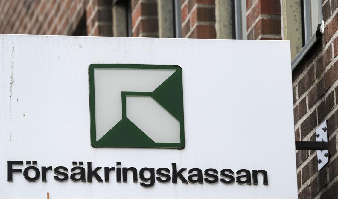 Försäkringskassan kräver att en man betalar tillbaka 730 000 kronor. Foto: Johan Nilsson/TT-arkivbild