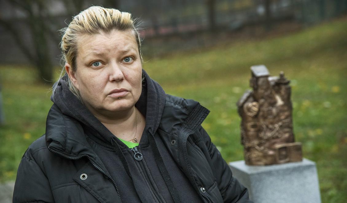

Carolina Sinisalo, mor till ihjälskjutna Robin Sinisano och grundare av organisationen Fuck våldet. Foto: Claudio Bresciani/TT                                                                                        
