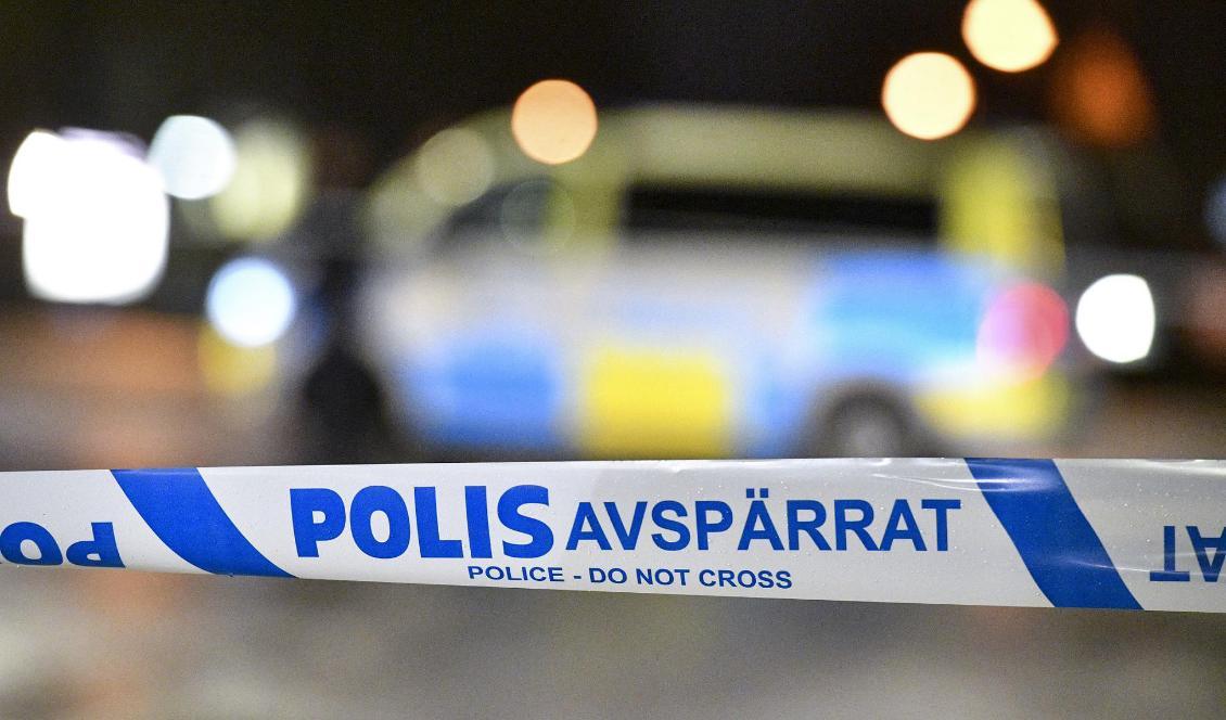 En lägenhet i Uddevalla besköts natten till måndag. Foto: Johan Nilsson/TT-arkivbild